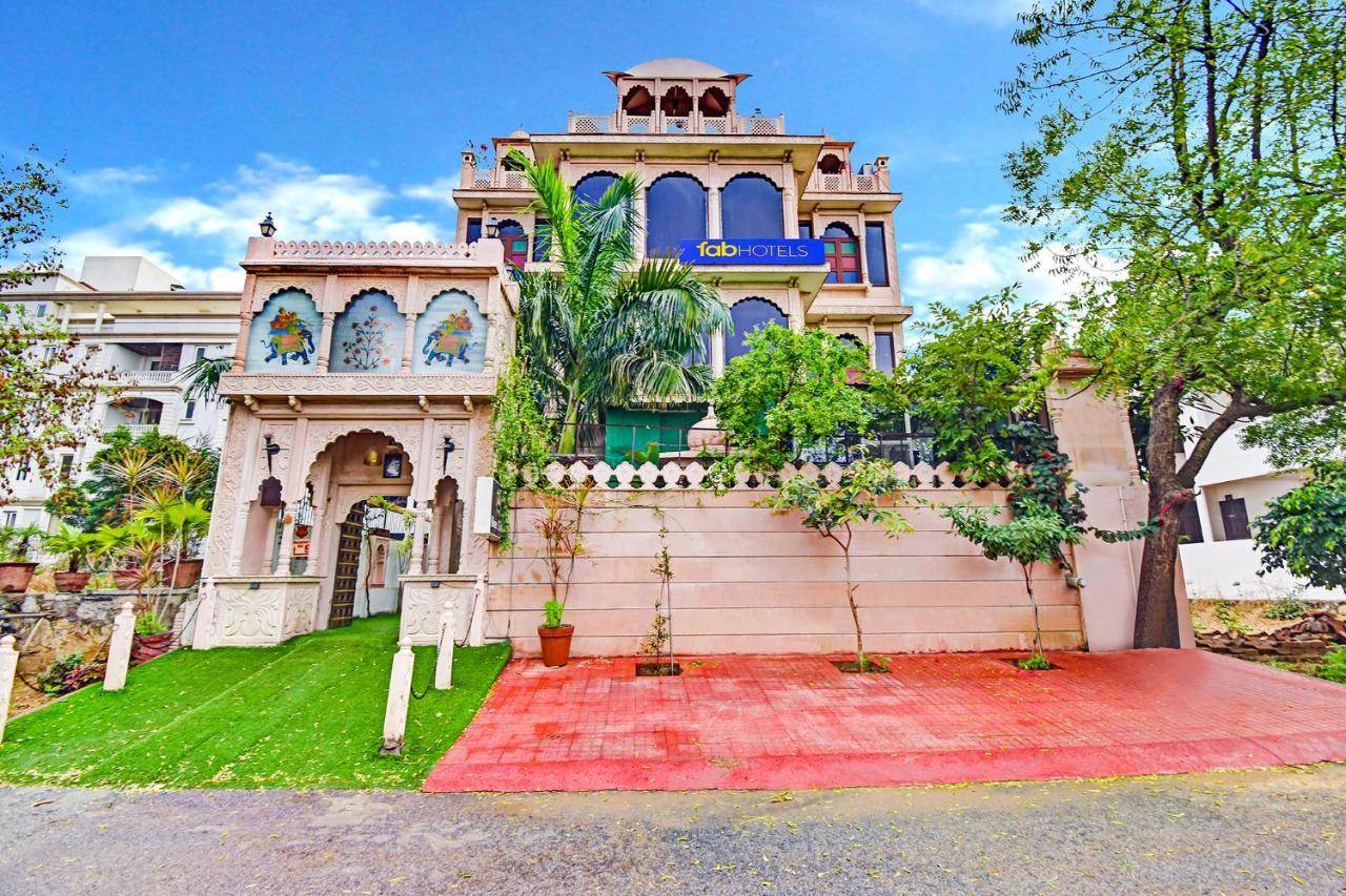 FabHotel Shree Villas Jaipur Buitenkant foto